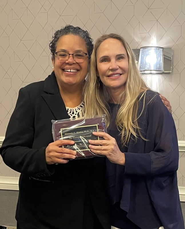 Alexandra Hanlon Receives TIER Mentoring Award